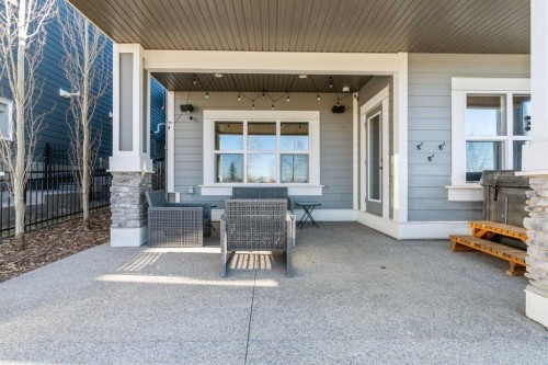 47 Sundown Way, Cochrane, AB 