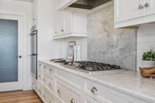 47 Sundown Way, Cochrane, AB 