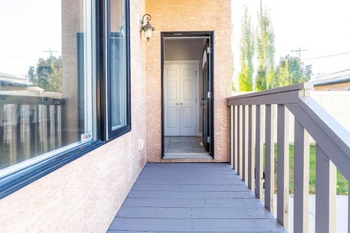 1421 40 Street Sw, Calgary, AB - Outdoor With Deck Patio Veranda With Exterior