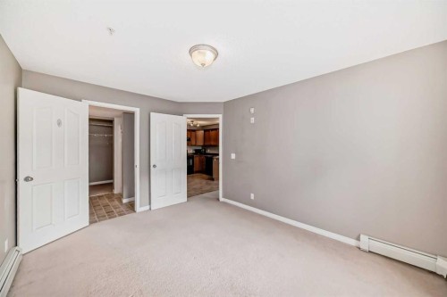 303-369 Rocky Vista Park Nw, Calgary, AB - Indoor Photo Showing Other Room
