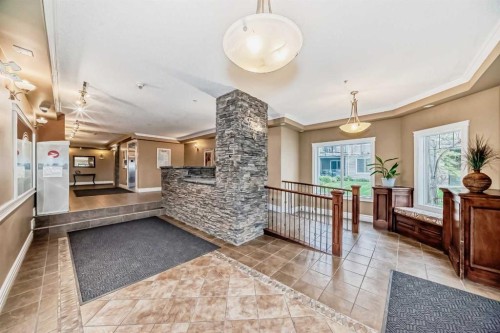 303-369 Rocky Vista Park Nw, Calgary, AB - Indoor Photo Showing Other Room