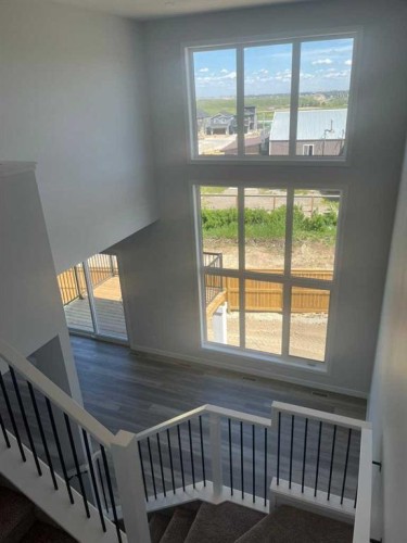 229 Edith Road Nw, Calgary, AB - Indoor Photo Showing Other Room