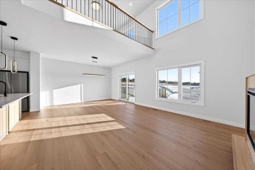 7 Lakewood Way, Strathmore, AB - Indoor Photo Showing Other Room