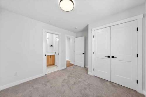 7 Lakewood Way, Strathmore, AB - Indoor Photo Showing Other Room