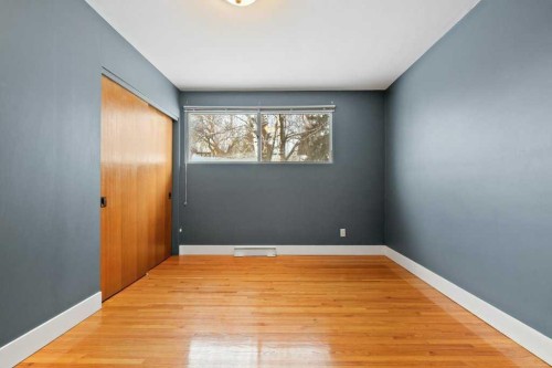 2719 Chalice Road Nw, Calgary, AB - Indoor Photo Showing Other Room