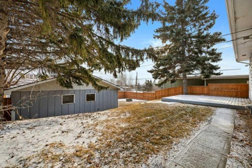 2719 Chalice Road Nw, Calgary, AB - Outdoor
