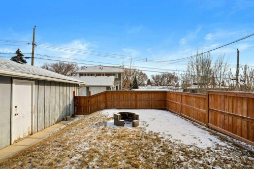 2719 Chalice Road Nw, Calgary, AB - Outdoor