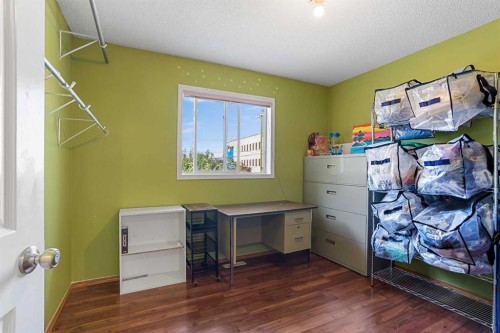 218 15 Avenue Nw, Calgary, AB - Indoor