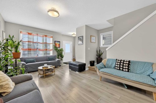 132 Corner Meadows Gate Ne, Calgary, AB - Indoor Photo Showing Living Room