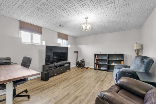 9883 Athens Road Se, Calgary, AB 