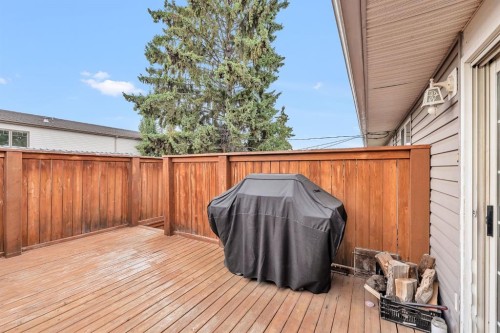 9883 Athens Road Se, Calgary, AB 