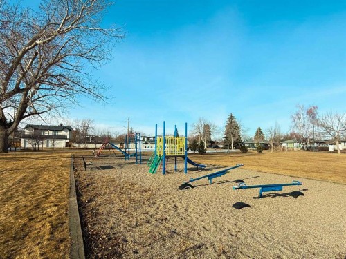 10 Marlowe Place Ne, Calgary, AB - Outdoor With View