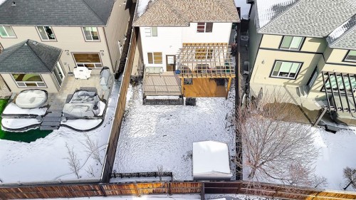 31 Walden Court Se, Calgary, AB - Outdoor