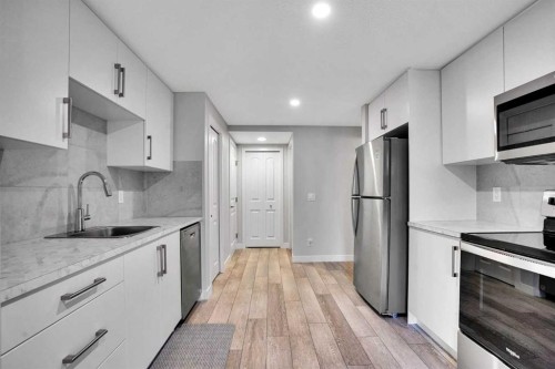 86 Edith Row Nw, Calgary, AB 