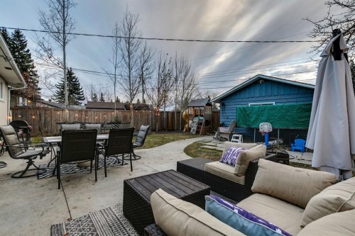 1324 Lake Sylvan Drive Se, Calgary, AB - Outdoor With Deck Patio Veranda