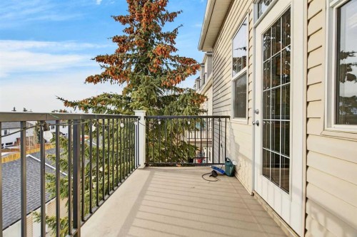 9-43 Springborough Boulevard Sw, Calgary, AB - Outdoor With Balcony With Exterior