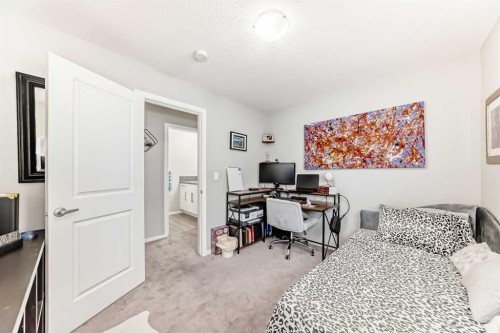 325 Sundown View, Cochrane, AB 