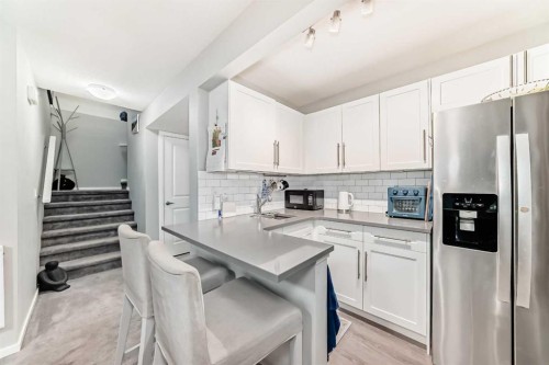 325 Sundown View, Cochrane, AB 