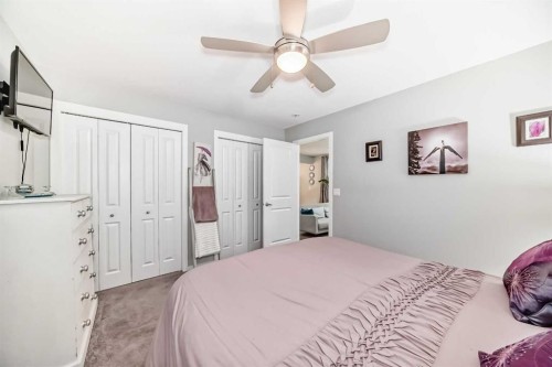 325 Sundown View, Cochrane, AB 