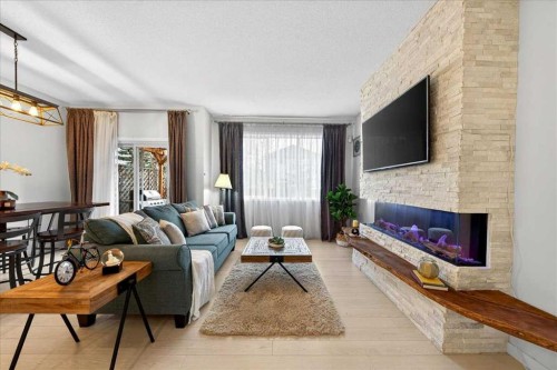 43 Chaparral Valley Common Se, Calgary, AB 