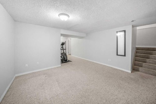 2140 146 Avenue Se, Calgary, AB 