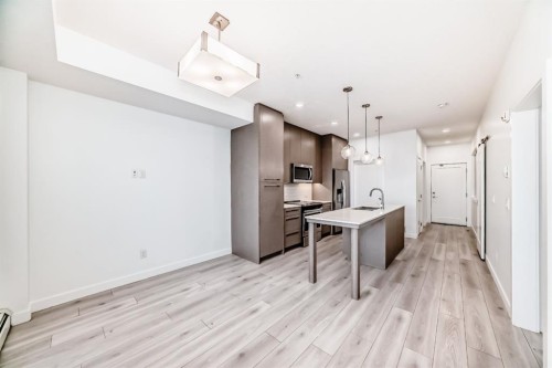 1308-76 Cornerstone Passage Ne, Calgary, AB - Indoor Photo Showing Other Room