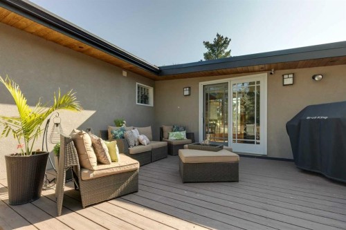 8 Vardana Place Nw, Calgary, AB - Outdoor With Deck Patio Veranda With Exterior