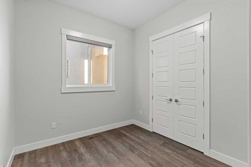 111 Kinniburgh Place, Chestermere, AB - Indoor Photo Showing Other Room