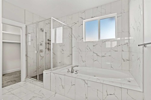 111 Kinniburgh Place, Chestermere, AB - Indoor Photo Showing Bathroom