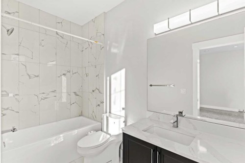 111 Kinniburgh Place, Chestermere, AB - Indoor Photo Showing Bathroom