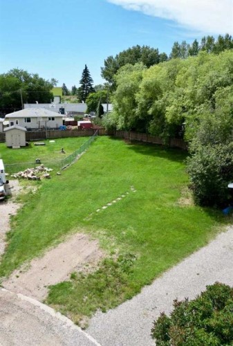 18 Fowler Bay, Acme, AB 