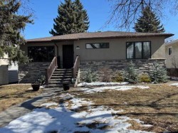 3040 26 Street SW Calgary, AB T3E 2B5