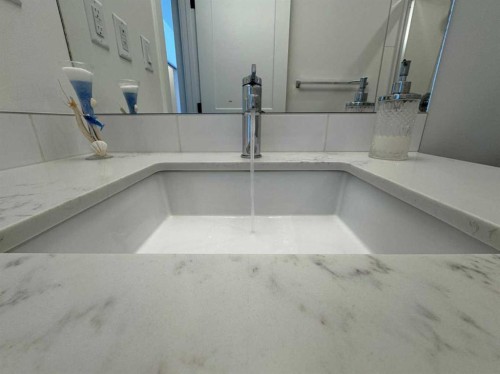 1207-55 Lucas Nw, Calgary, AB - Indoor