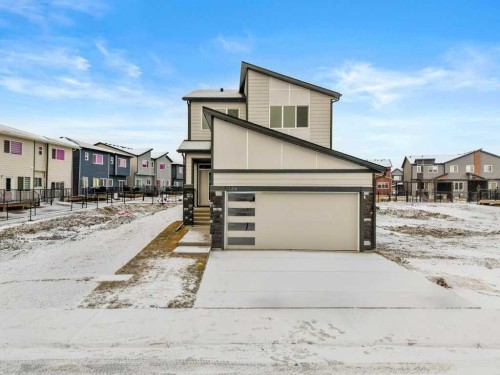 136 Wolf Hollow Manor Se, Calgary, AB - Outdoor
