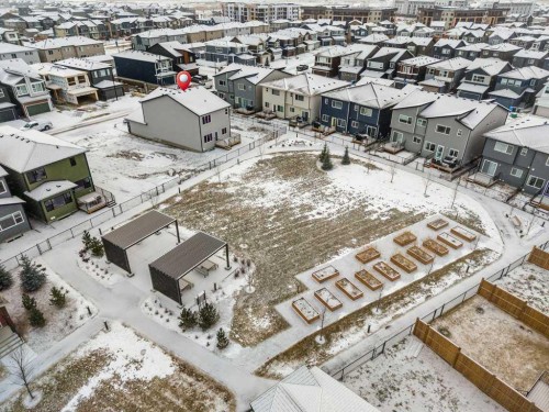 136 Wolf Hollow Manor Se, Calgary, AB - Outdoor