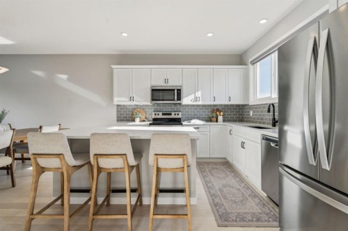 22 Precedence Glen, Cochrane, AB 