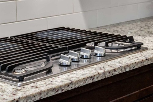 26 Mount Rae Terrace, Okotoks, AB - Indoor