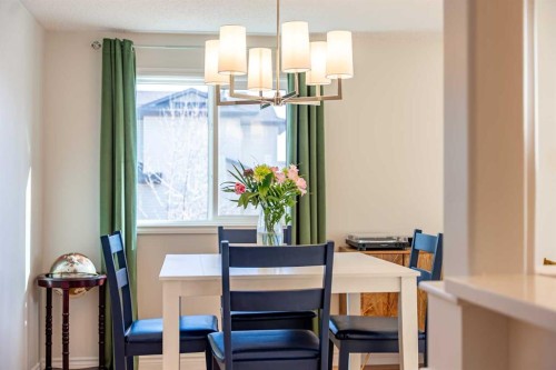 4 Cedargrove Road Sw, Calgary, AB - Indoor Photo Showing Dining Room