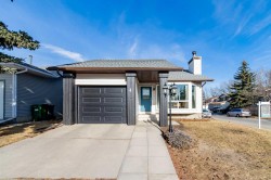 4 Cedargrove Road SW Calgary, AB T2W 4T9