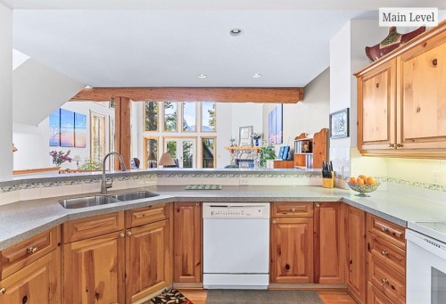 18 Juniper Ridge, Canmore, AB - Indoor Photo Showing Kitchen With Double Sink