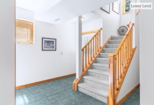 18 Juniper Ridge, Canmore, AB - Indoor Photo Showing Other Room