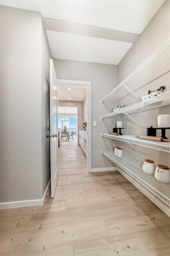 58 Walgrove Bay Se, Calgary, AB - Indoor Photo Showing Other Room