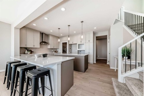 58 Walgrove Bay Se, Calgary, AB - Indoor Photo Showing Kitchen With Upgraded Kitchen