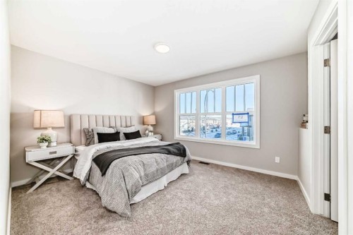 58 Walgrove Bay Se, Calgary, AB - Indoor Photo Showing Bedroom