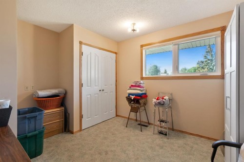 21 Pearson Place, Carstairs, AB - Indoor