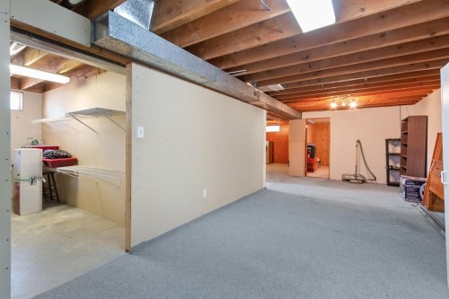 21 Pearson Place, Carstairs, AB - Indoor Photo Showing Basement