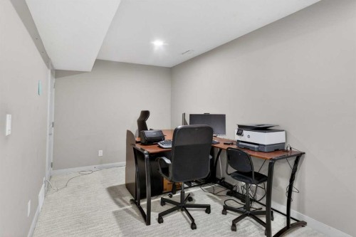 91 Kinlea Link Nw, Calgary, AB - Indoor Photo Showing Office