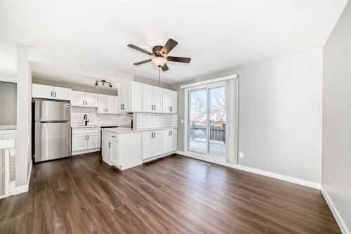 3613 28A Avenue Se, Calgary, AB - Indoor Photo Showing Kitchen