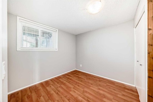 3613 28A Avenue Se, Calgary, AB - Indoor Photo Showing Other Room