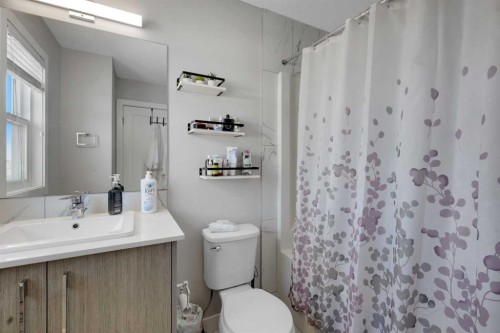 507-72 Cornerstone Manor Ne, Calgary, AB - Indoor Photo Showing Bathroom